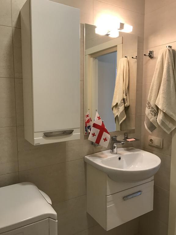 Piazza Apartment Batumi Bagian luar foto